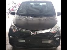 2019 Daihatsu Sigra 1,2 R Deluxe MPV warna hitam