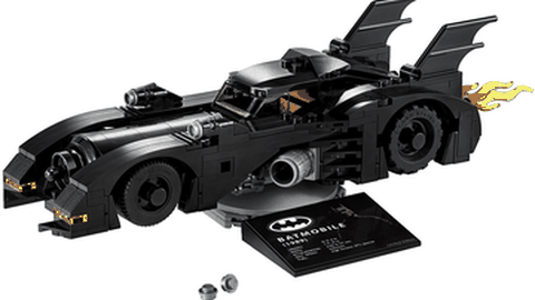 Miniatur Batmobile 1989 Ini Terdiri dari 3.000 Keping Lego