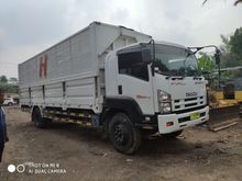 2018 Isuzu Giga 7.8 Trucks Box km5rb istimewa dijual di malang