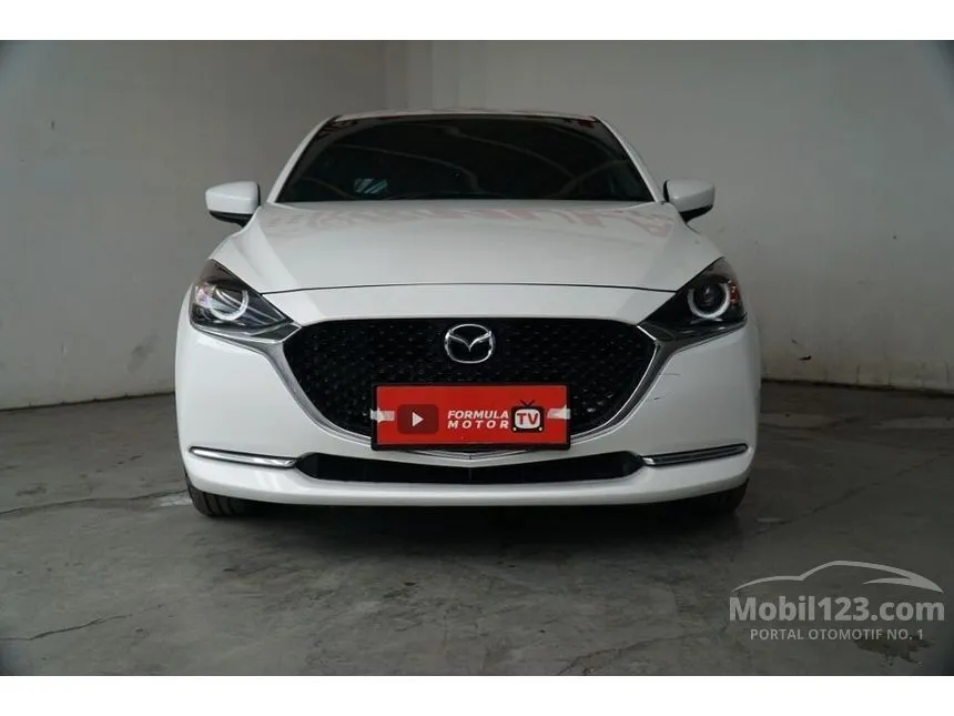 Jual Mobil Mazda 2 2019 GT 1.5 di Jawa Barat Automatic Hatchback Putih Rp 209.000.000