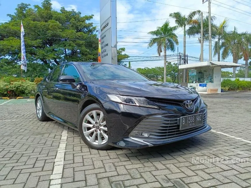 Jual Mobil Toyota Camry 2019 V 2.5 di Jawa Tengah Automatic Sedan Hitam Rp 332.000.000
