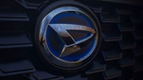 Daihatsu Kasih ‘Kode’ Mau Luncurkan Mobil Hybrid di GIIAS 2025, Harga Menarik!