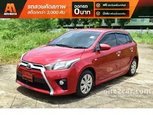 2013 Toyota YARIS 1.2 E Hatchback