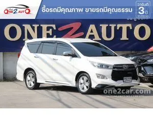 2017 Toyota INNOVA 2.8 Crysta V Wagon