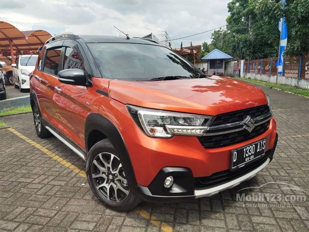 Suzuki XL7 Bekas 2020, Layaknya Mobil Baru Dijual dengan Harga Murah