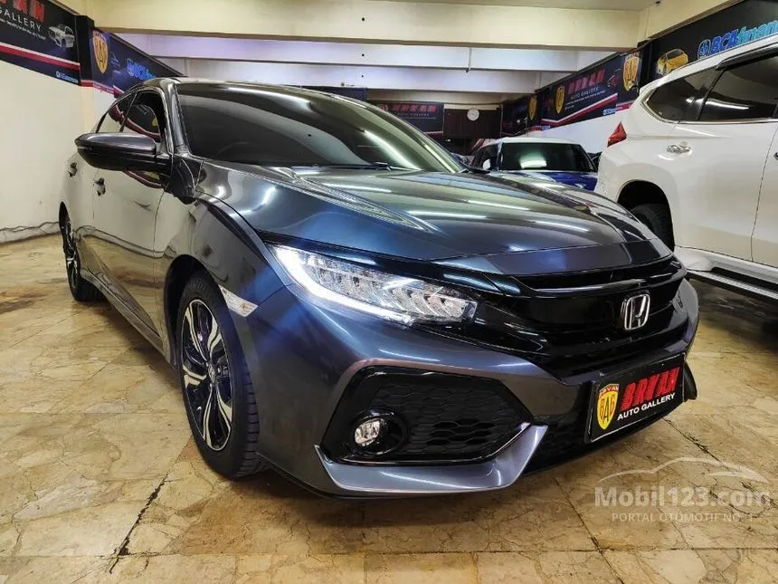 Jual Mobil Honda Civic 2018 E 1.5 di DKI Jakarta Automatic Hatchback Abu