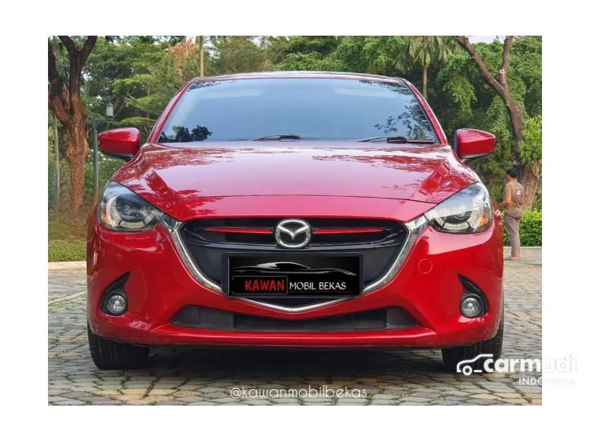 2015 Mazda 2 R Hatchback