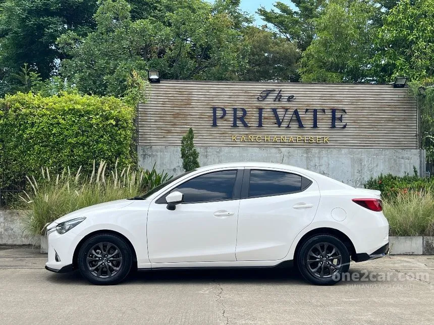 2020 Mazda 2 High Connect Sedan
