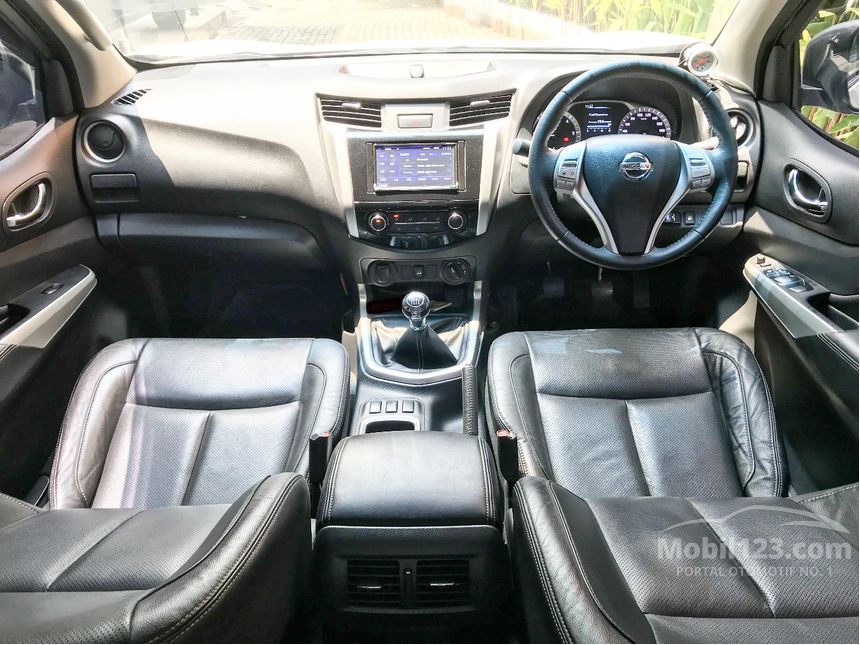 2015 Nissan Navara NP300 VL Dual Cab Pick-up