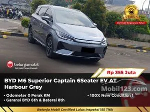 2025 BYD M6 Superior Captain 6 Seater MPV