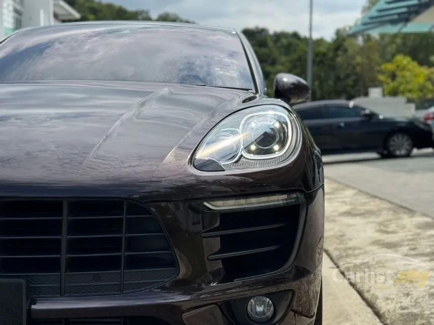 2018 Porsche Macan SUV