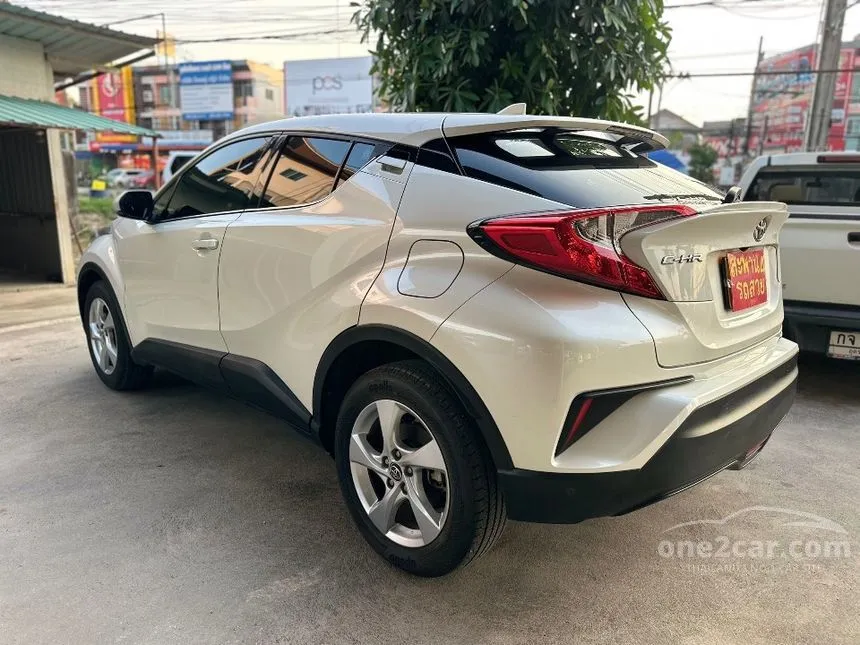 2018 Toyota C-HR Mid SUV