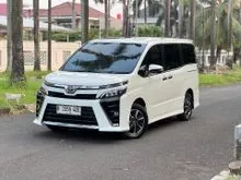 2018 Toyota Voxy 2.0 MPV TERMURAH RECORD TDP 15jt TANGAN PERTAMA PANORAMIC SUNROOF POWER BACKDOOR ISTIMEWA
