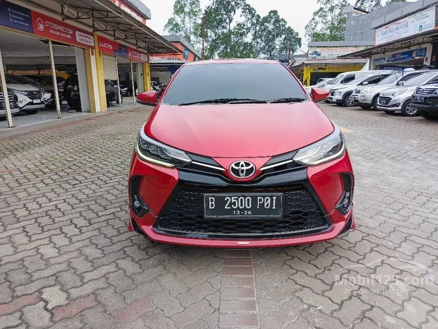 Jual Mobil Toyota Yaris 2021 S GR Sport 1.5 di DKI Jakarta Automatic Hatchback Merah Rp 220.000.000