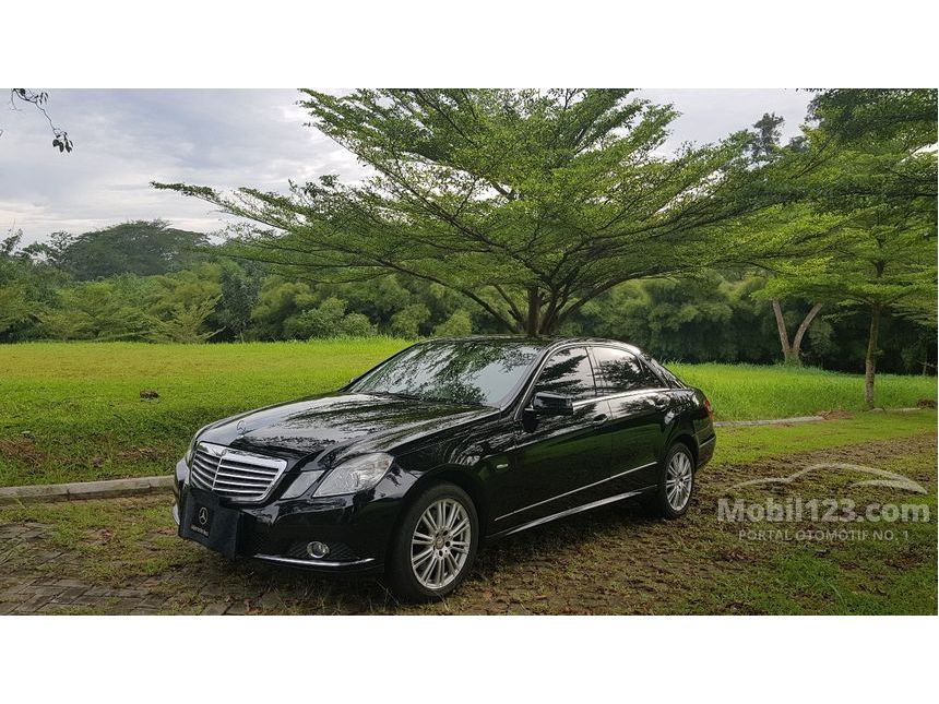 Jual Mobil Mercedes-Benz E250 2010 CGI 1.8 di DKI Jakarta Automatic Sedan Hitam Rp 290.000.000