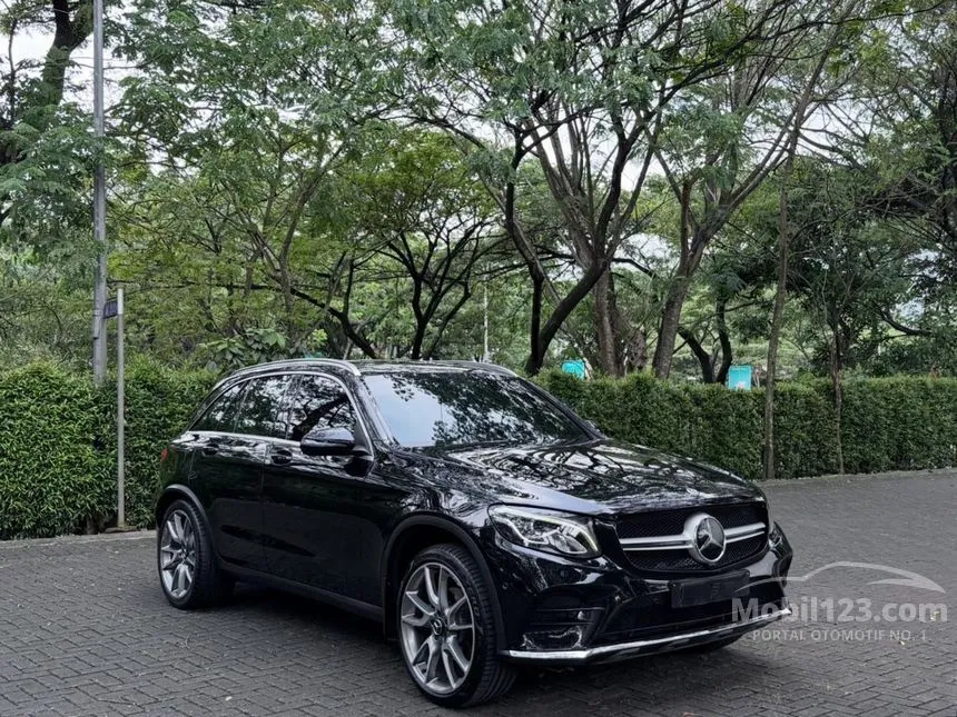 2017 Mercedes-Benz GLC200 AMG SUV