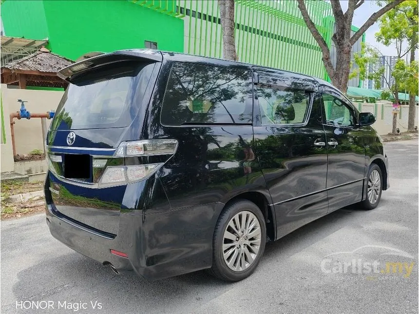 2013 Toyota Vellfire Z Golden Eyes MPV