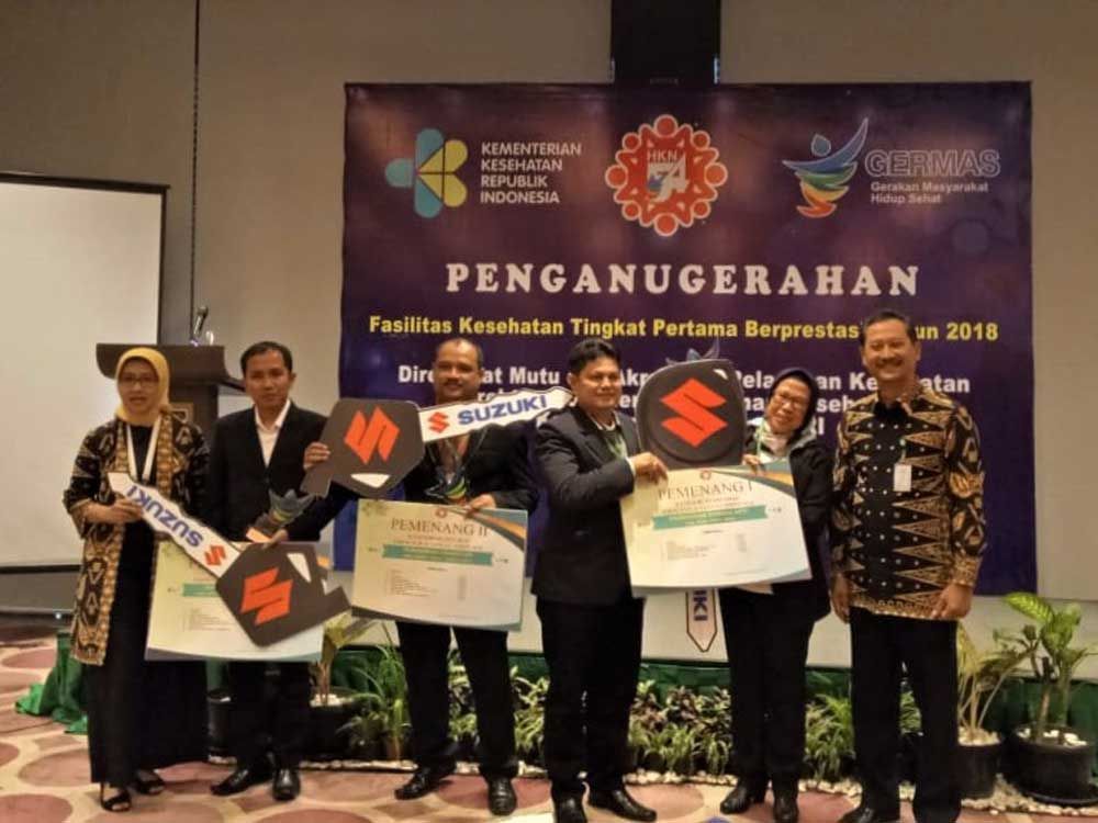 Suzuki APV Ambulance VIP Didonasikan pada Puskesmas Sungai Apit
