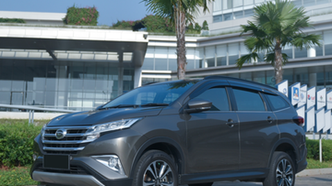 5 Tips Bikin Cat Mobil Awet Meski Cuaca Sedang Tak Menentu