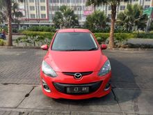 Mazda 2 1.5 R Sedan 2012 km real 30 rb