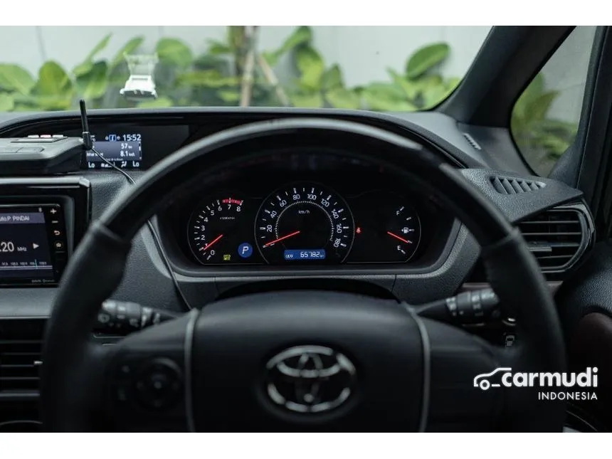 2019 Toyota Voxy MPV