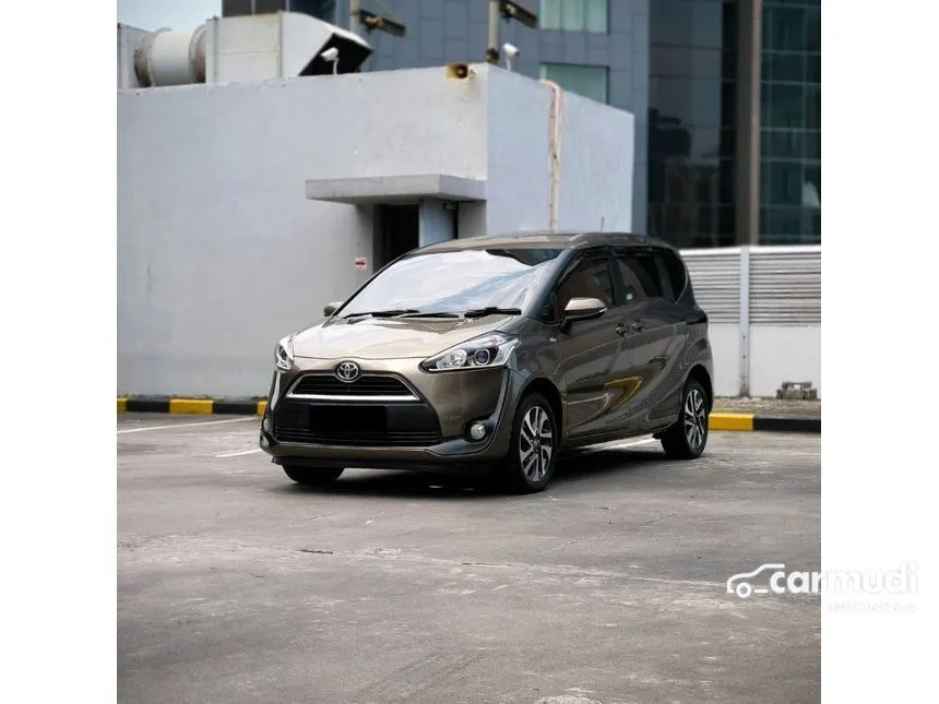 2017 Toyota Sienta V MPV