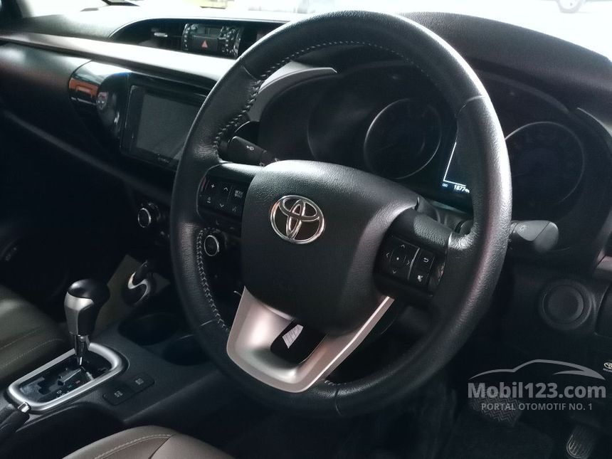 2019 Toyota Hilux V Dual Cab Pick-up