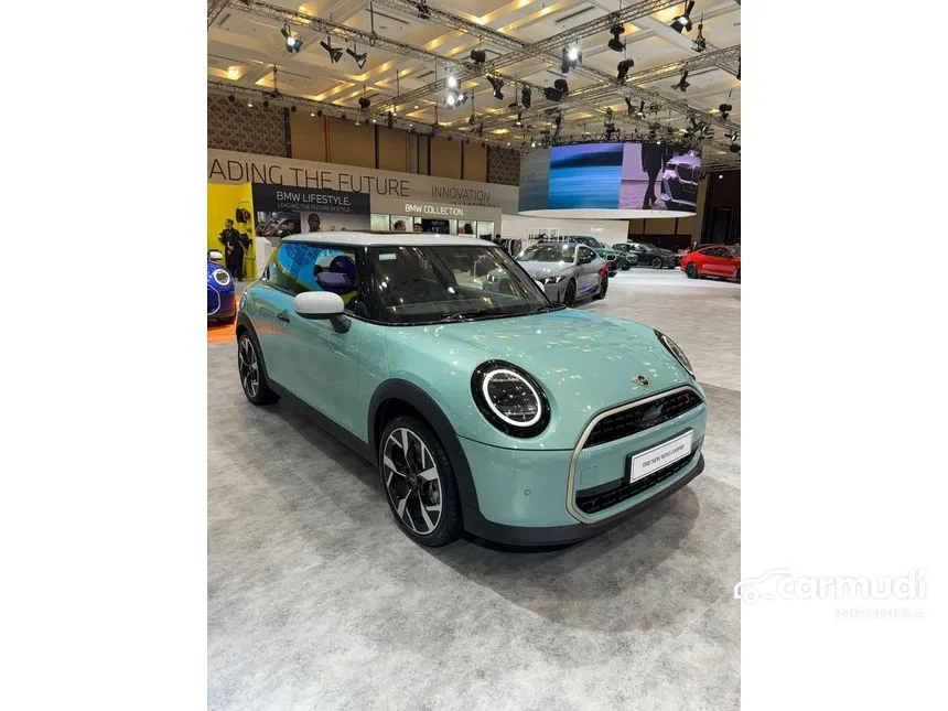 2024 MINI Cooper Cooper S Hatchback