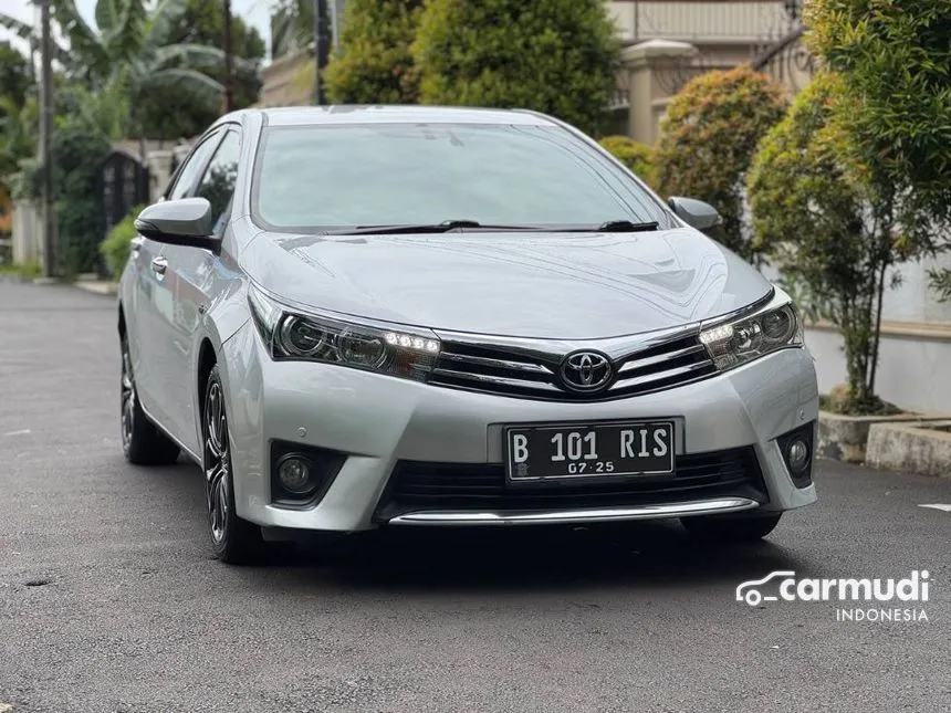 2015 Toyota Corolla Altis V Sedan
