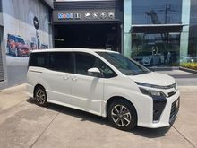 2019 Toyota Voxy 2.0 (ปี 14-17) ZS MPV AT