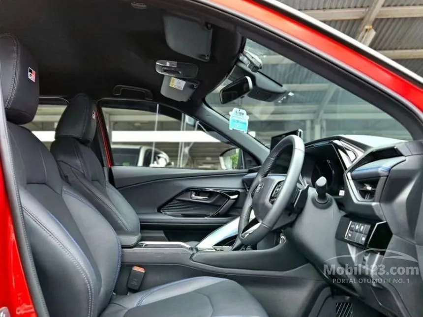 2024 Toyota Yaris Cross S with GR Parts Aero Pkg SUV