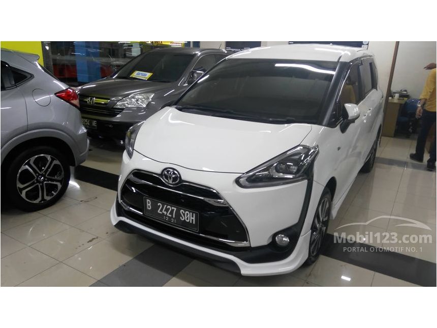 Jual Mobil  Toyota  Sienta  2019 Q 1 5 di DKI Jakarta 