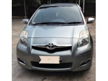 2010 Toyota Yaris 1.5 E Hatchback M/T
