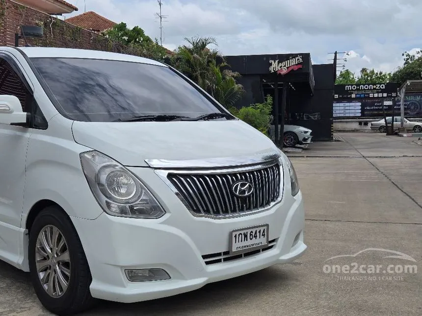 2013 Hyundai GRAND STAREX VIP Wagon