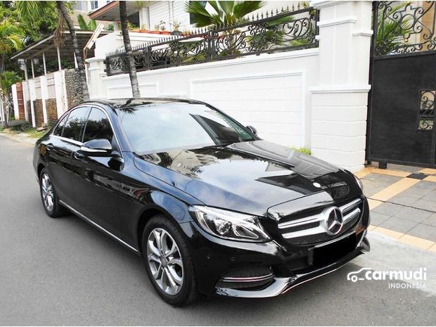 Beli Mobil Mercedes Benz C200 Baru Bekas Kisaran Harga Review 2021 Carmudi Indonesia