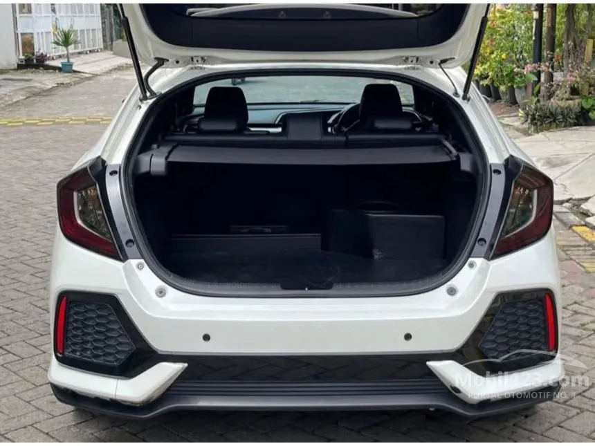 2018 Honda Civic E Hatchback