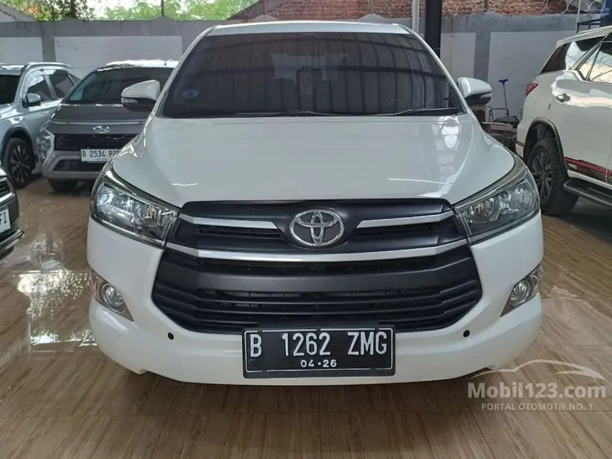 Jual Mobil Toyota Kijang Innova 2016 Q 2.0 di Jawa Barat Automatic MPV Putih Rp 240.000.000