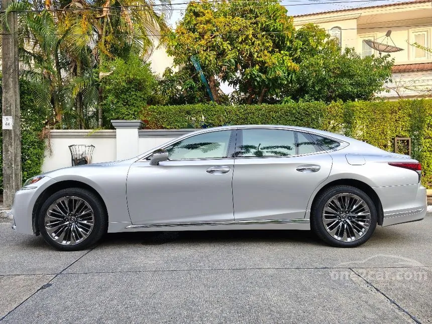 2018 Lexus LS500 Executive Sedan
