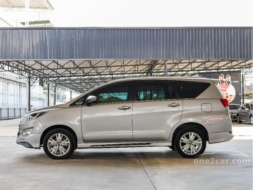 2019 Toyota INNOVA Crysta V Wagon