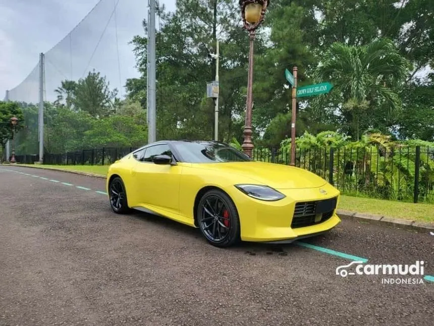 Jual Mobil Nissan Z 2022 3.0 di DKI Jakarta Automatic Coupe Kuning Rp 2.400.000.000