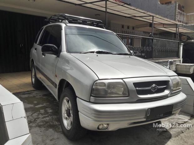 Suzuki Escudo Mobil Bekas Baru Dijual Di Bandung Bandung Jawa Barat Indonesia Dari 1 Mobil Di Mobil123