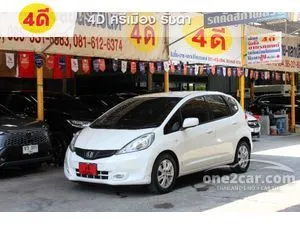 2013 Honda JAZZ 1.5 V Hatchback