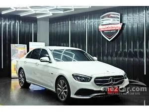 2022 Mercedes-Benz E300 2.0 e Avantgarde Sedan
