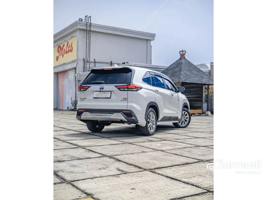 2023 Toyota Kijang Innova Zenix Q HV TSS ( Premium Color) MPV