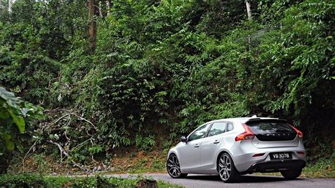 Review: 2017 Volvo V40 Polestar Performance Edition - Turning It Up To (Almost) Eleven