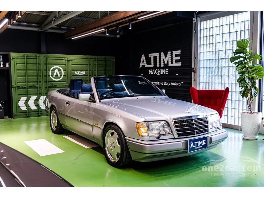 1995 Mercedes-Benz E220 Convertible
