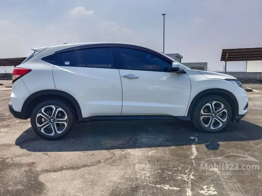 2019 Honda HR-V E SUV