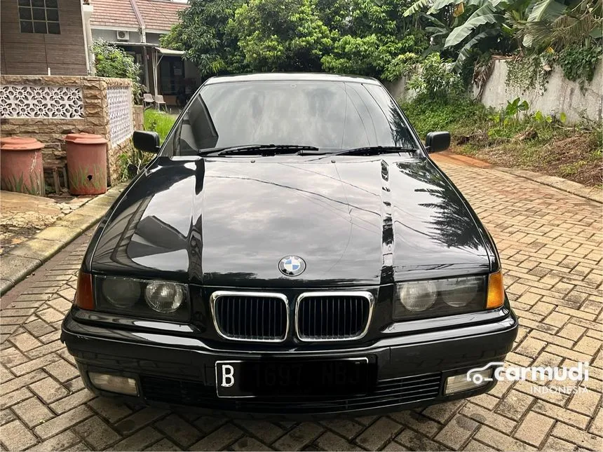 1997 BMW 318i E36 1.8 Manual Sedan