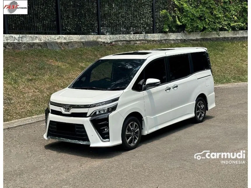 2021 Toyota Voxy Wagon