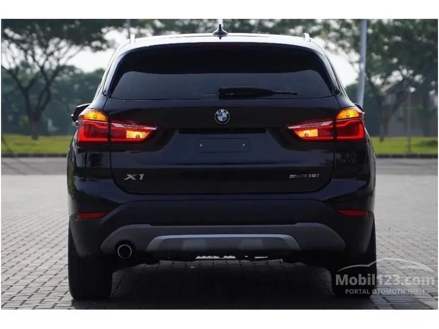 Jual Mobil BMW X1 2019 sDrive18i Dynamic 1.5 di DKI Jakarta Automatic SUV Hitam Rp 479.000.000